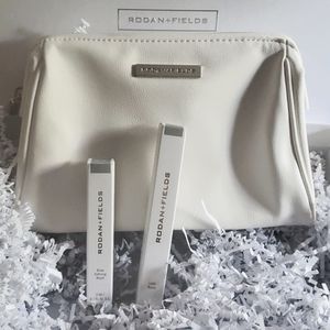 Lash & Brow Defining Boost gift set w/free bag
